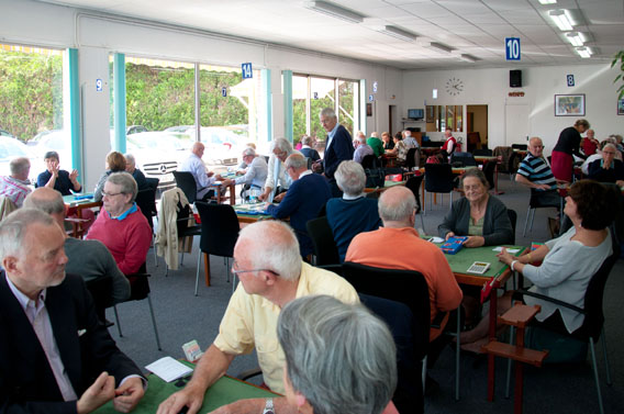 salle jeux bridge club lisieux calvados normandie